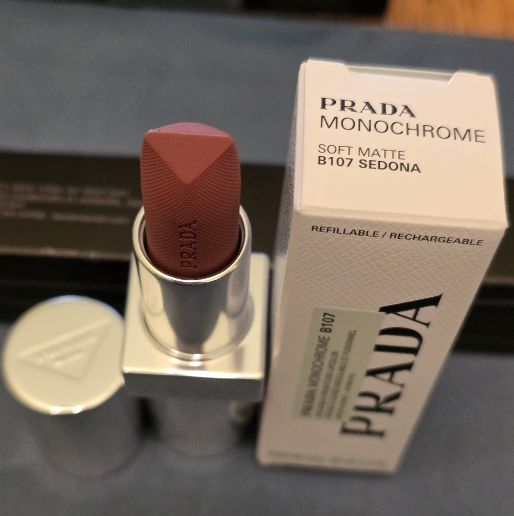 Prada Monochrome Soft Matte Lipstick B107 SEDONA. BNIB - Picture 6 of 9